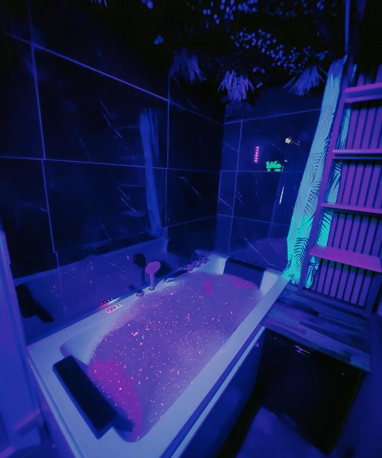 Jungle House Avec Jacuzzi A 10 Min De Disneyland -Taille Chambre- Conde-Sainte-Libiaire Екстериор снимка